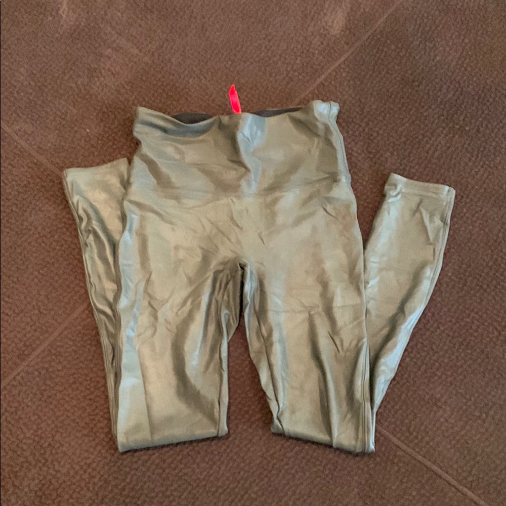 Spanx olive leggings